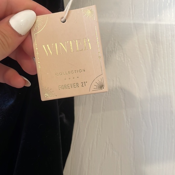 Forever 21 Black Lace Mini Regular Fit A Line Dress - Picture 8 of 9